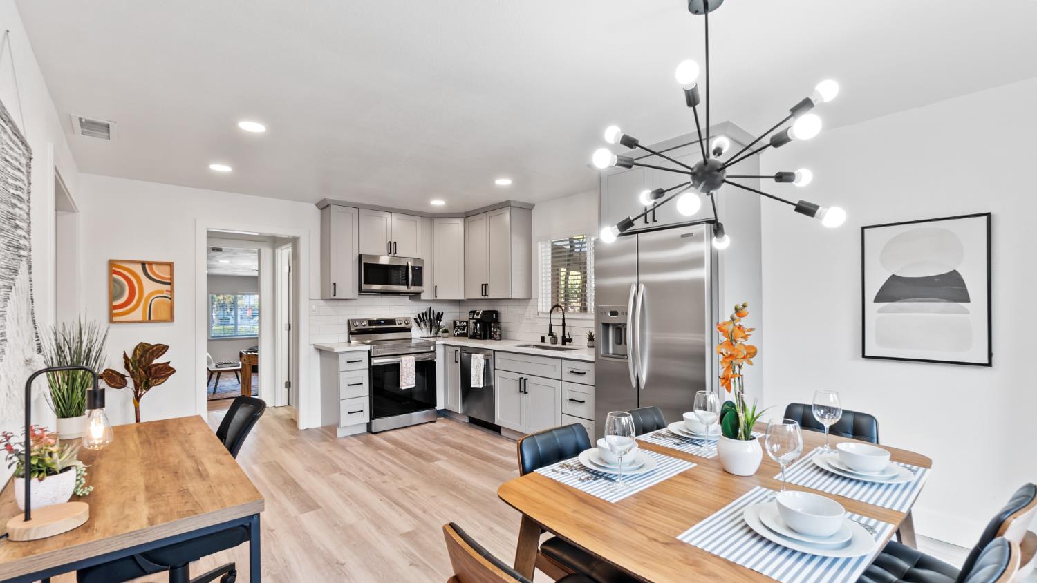 6400 Coyle Avenue Carmichael, CA 95608 - Photo 8 of 33