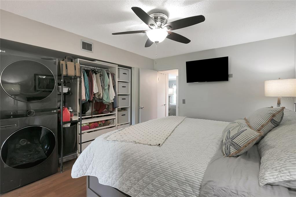 2461 Rhodesian Drive, Unit 73 Clearwater, FL 33763 - Photo 19 of 36