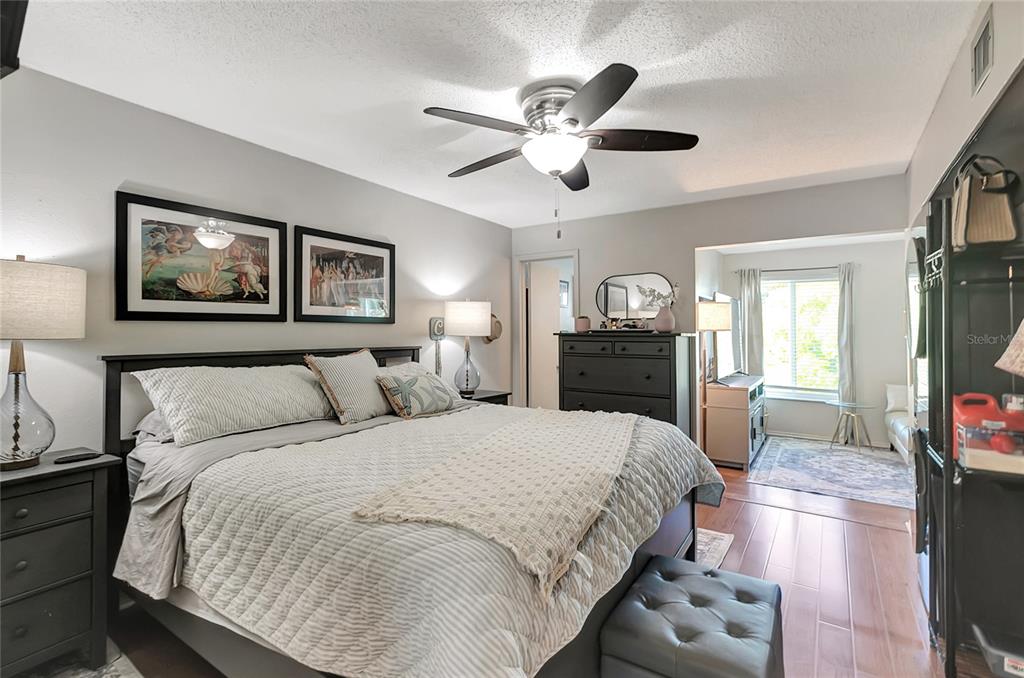 2461 Rhodesian Drive, Unit 73 Clearwater, FL 33763 - Photo 20 of 36