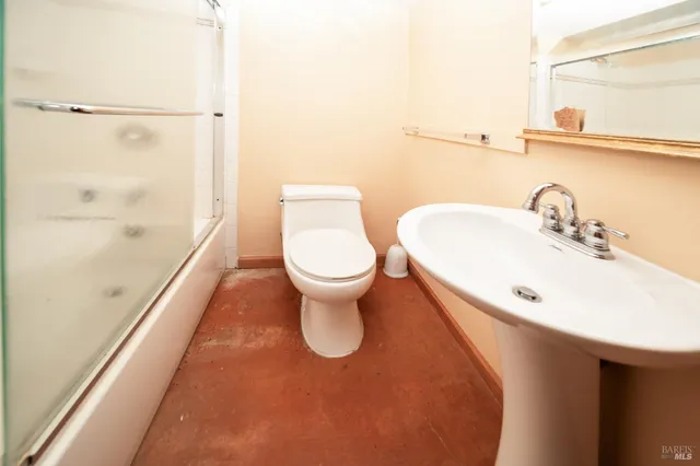 a view of a living room with a white house