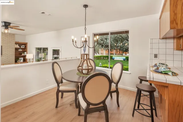 $869,900 | 1307 Meadowvista Way, Roseville, CA 95661