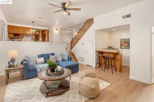 $869,900 | 1307 Meadowvista Way, Roseville, CA 95661