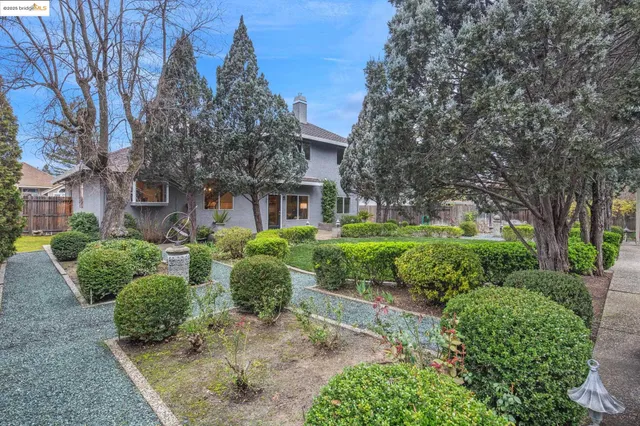 $869,900 | 1307 Meadowvista Way, Roseville, CA 95661