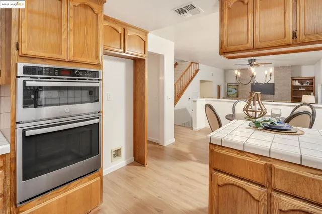 $869,900 | 1307 Meadowvista Way, Roseville, CA 95661