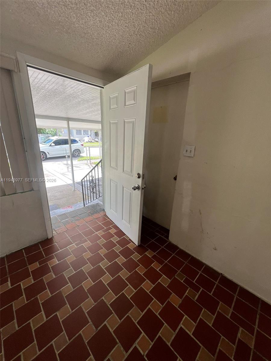 5561 Southwest 5th Terrace Miami, FL 33134 - Photo 11 of 35