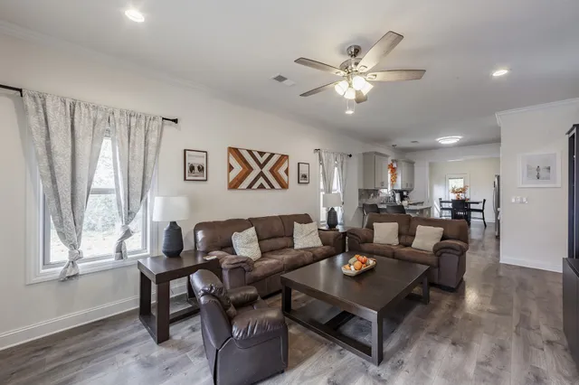 $275,000 | 137 Executive Drive, Jackson, TN 38305