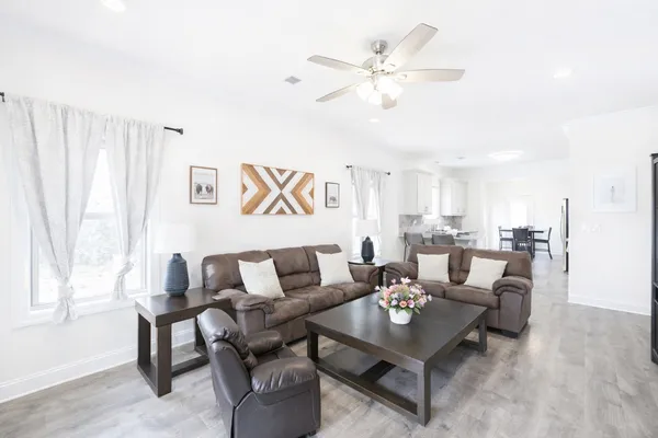 $265,000 | 137 Executive Drive, Jackson, TN 38305
