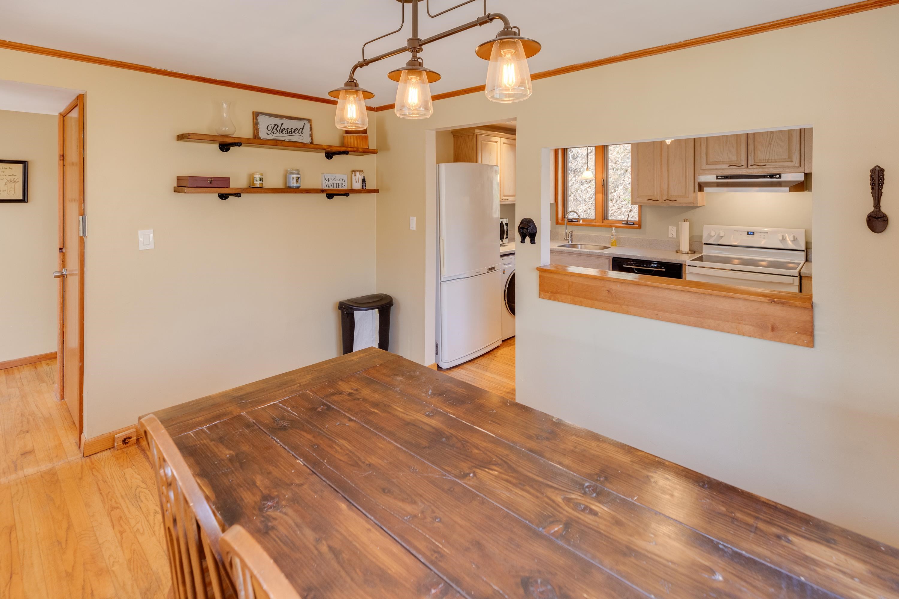 176 Reservoir Road Campton, NH 03223 - Photo 16 of 60 Gallery Image 16