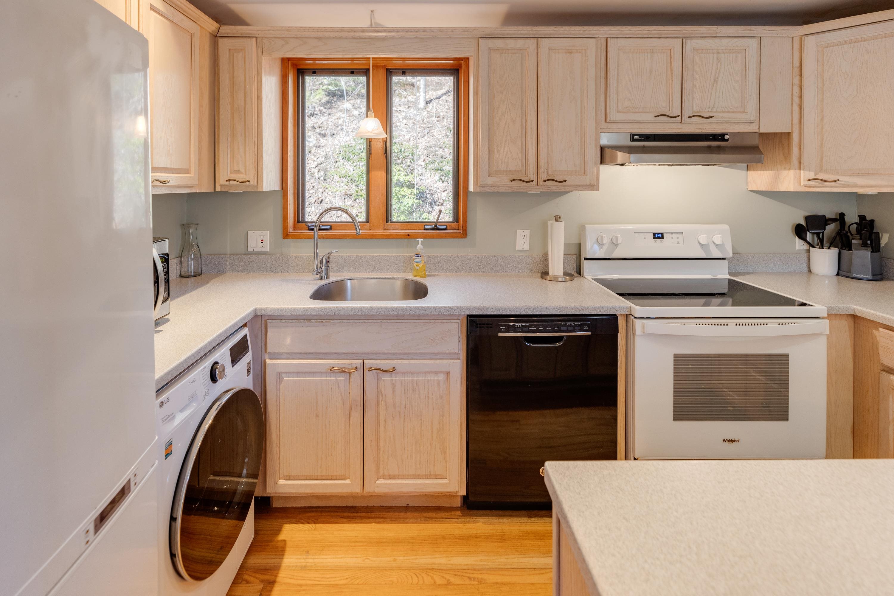 176 Reservoir Road Campton, NH 03223 - Photo 17 of 60 Gallery Image 17