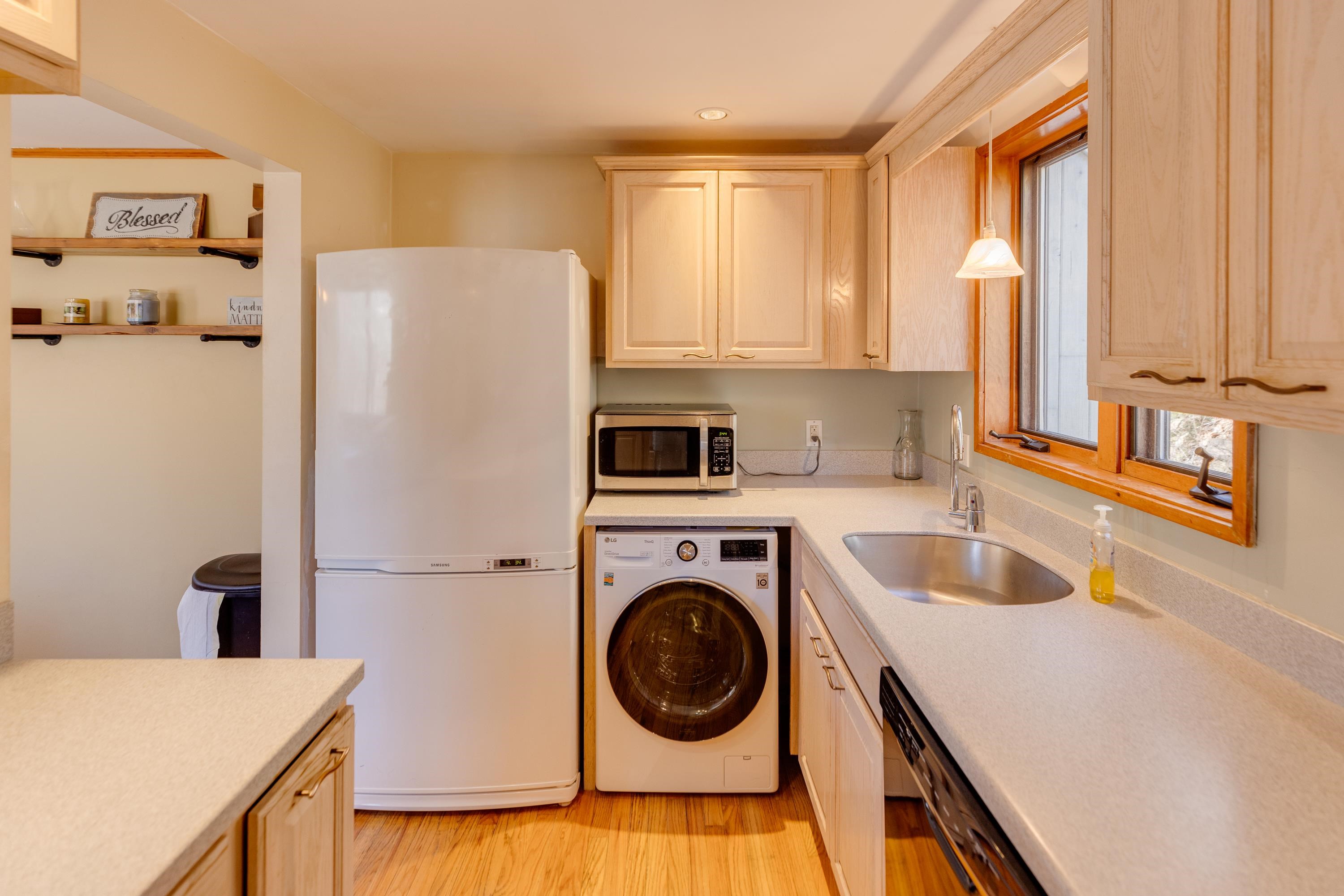 176 Reservoir Road Campton, NH 03223 - Photo 19 of 60 Gallery Image 19