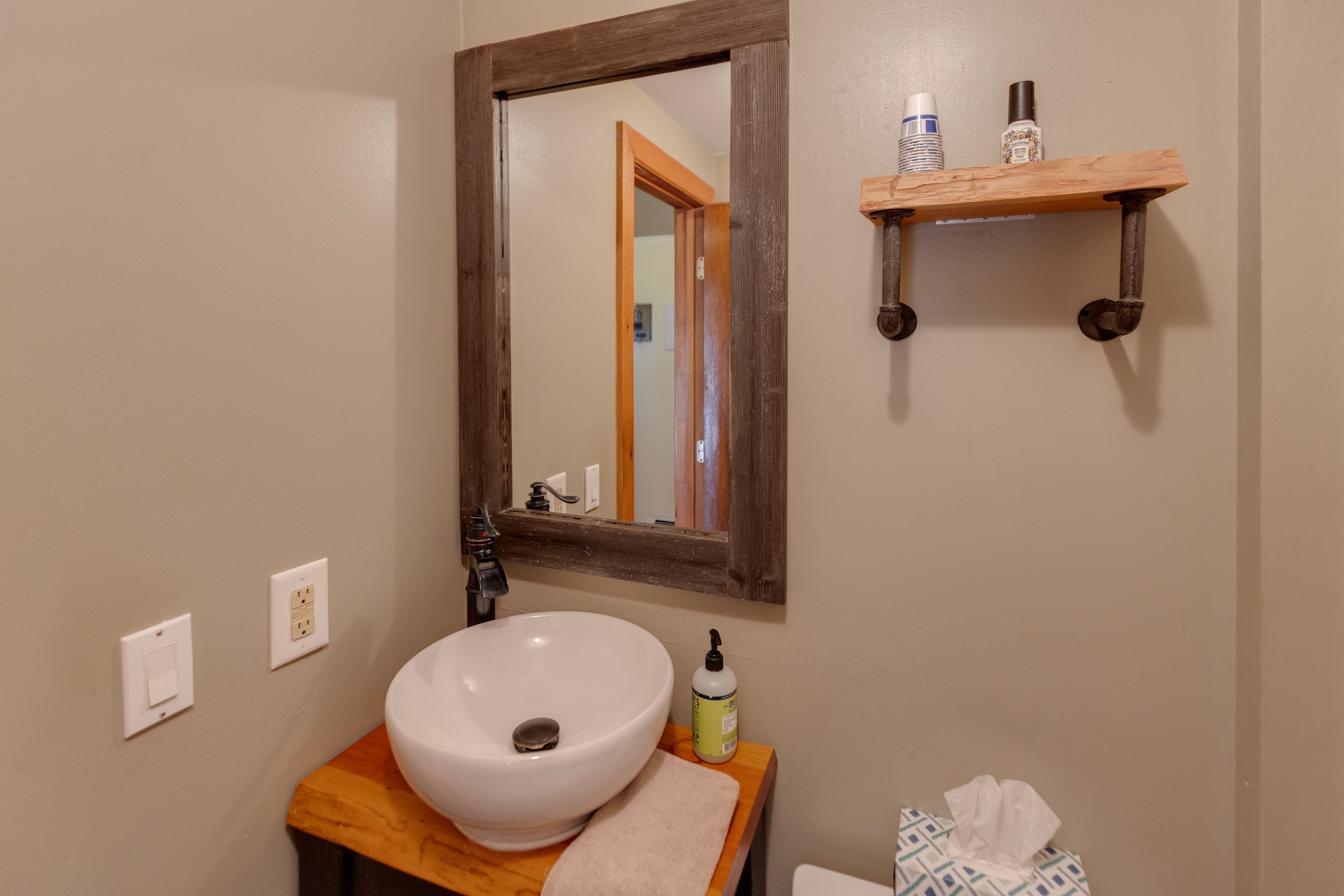 176 Reservoir Road Campton, NH 03223 - Photo 22 of 60 Gallery Image 22