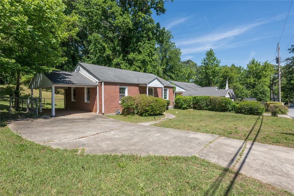 1295 Westmont Road Southwest Atlanta, GA 30311 - Photo 3 of 15