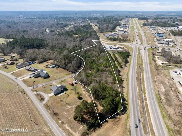 $1,150,000 | 5.5 Evelyn Gandy Parkway, Petal, MS 39465