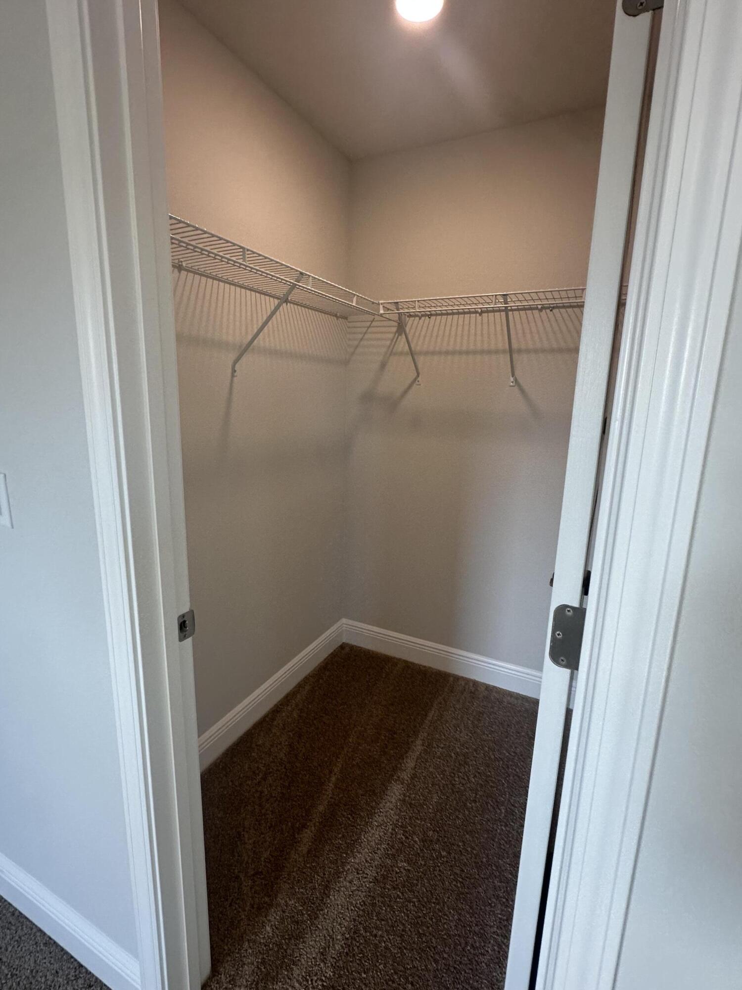 193 Ridgeway Circle Crestview, FL 32536 - Photo 24 of 33 a view of utility room
