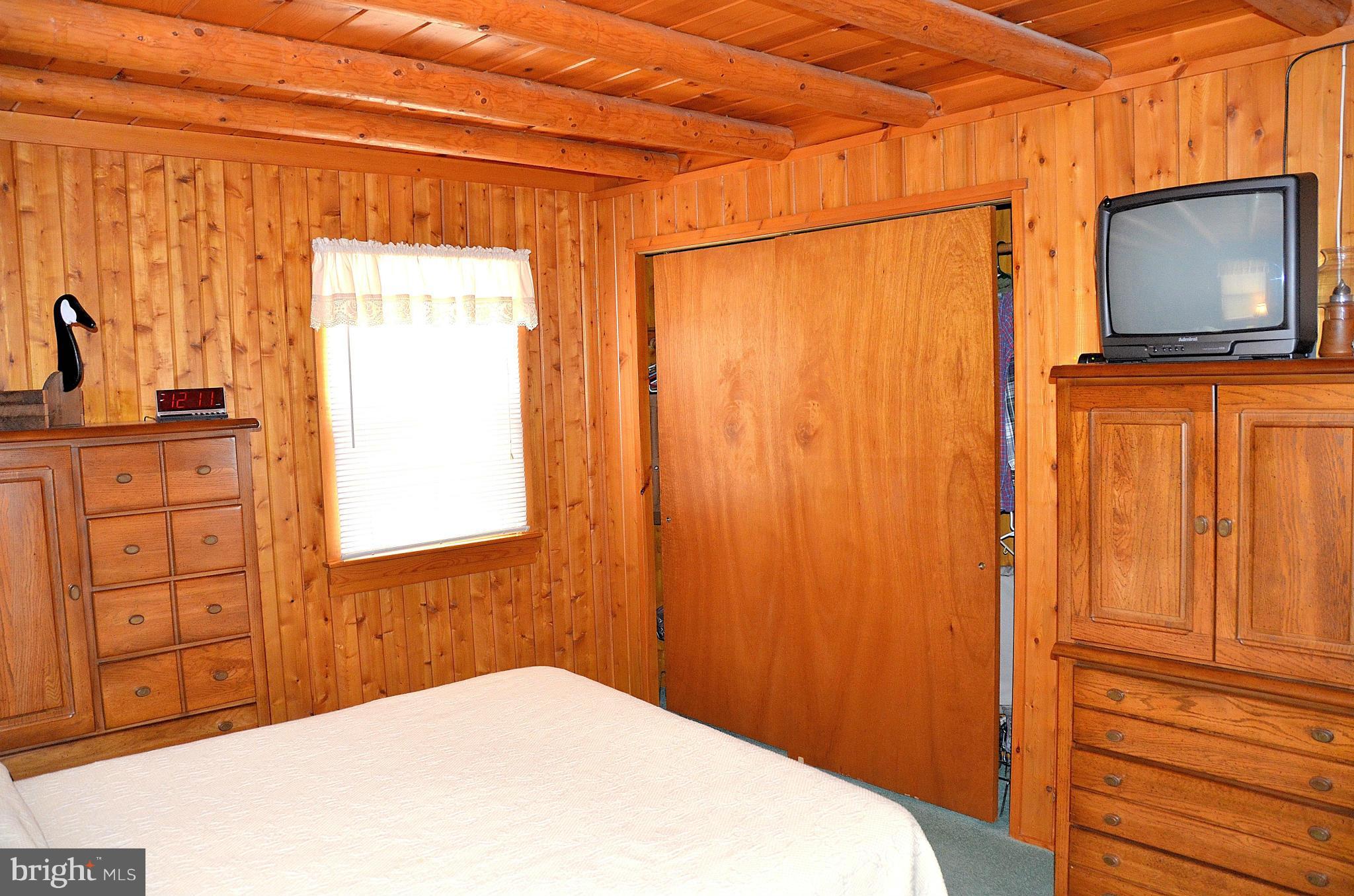 527 Laurel Road Riva, MD 21140 - Photo 9 of 25 Bedroom