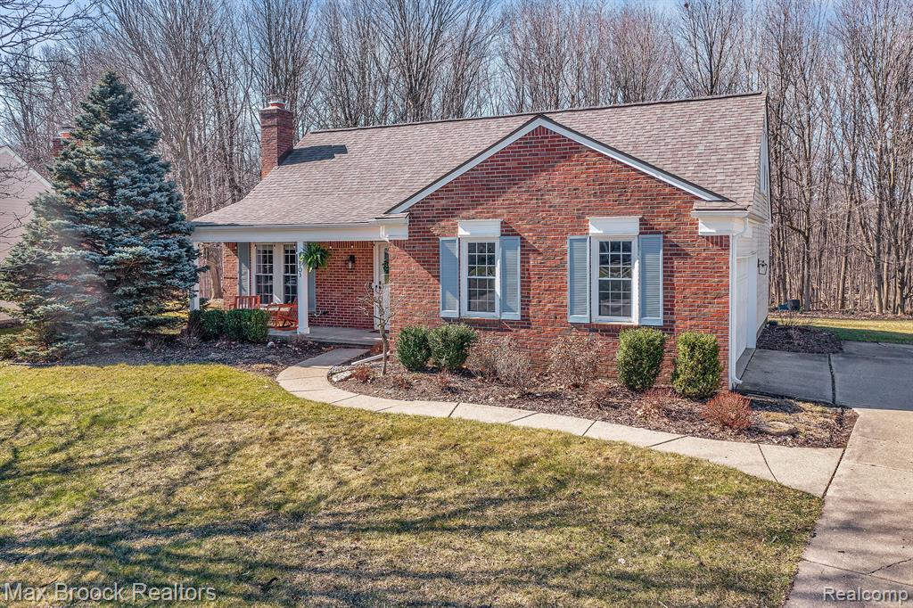 2103 North Fairview Lane Rochester Hills, MI 48306 - Photo 30 of 45