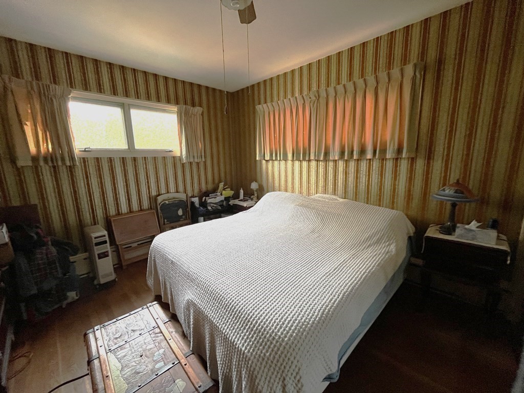 943 County Street Fall River, MA 02723 - Photo 16 of 18 Gallery Image 16