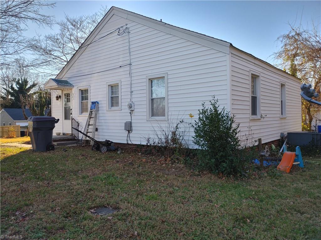 162 Ridge Street Reidsville, NC 27320 - Photo 3 of 12 Gallery Image 3