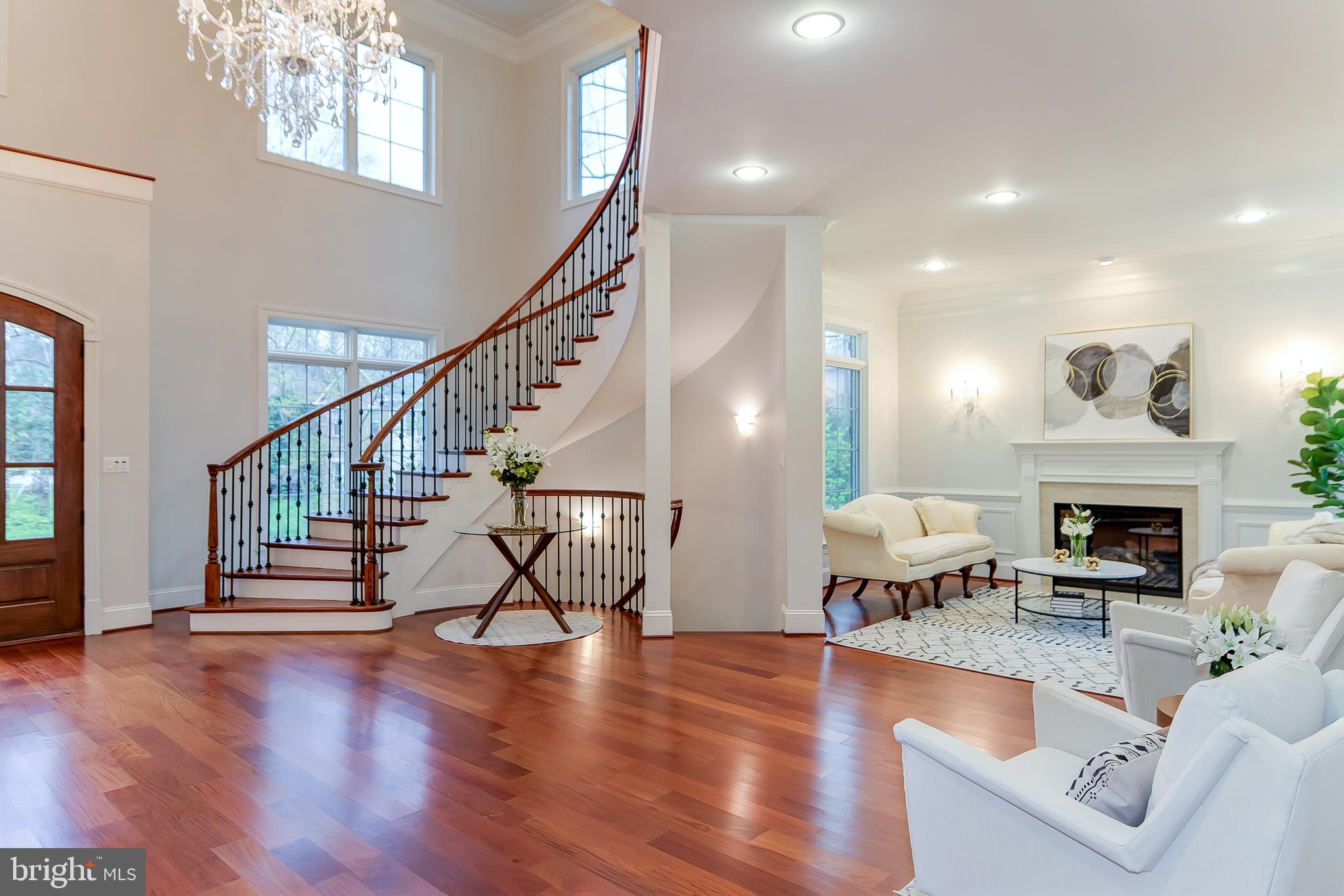 8747 Brook Road McLean, VA 22102 - Photo 5 of 61 Gallery Image 5