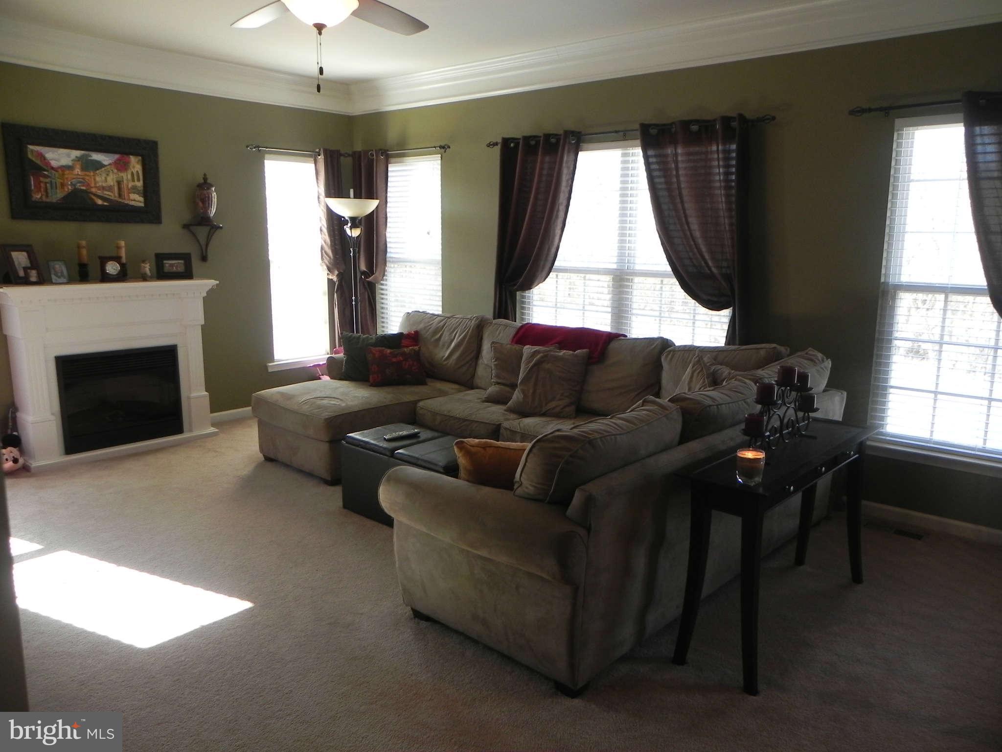 1301 St James Road Accokeek, MD 20607 - Photo 6 of 30 Family Room