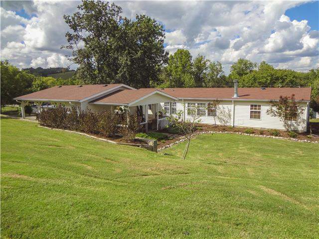 627 Bodenham Road Pulaski, TN 38478 - Photo 3 of 20