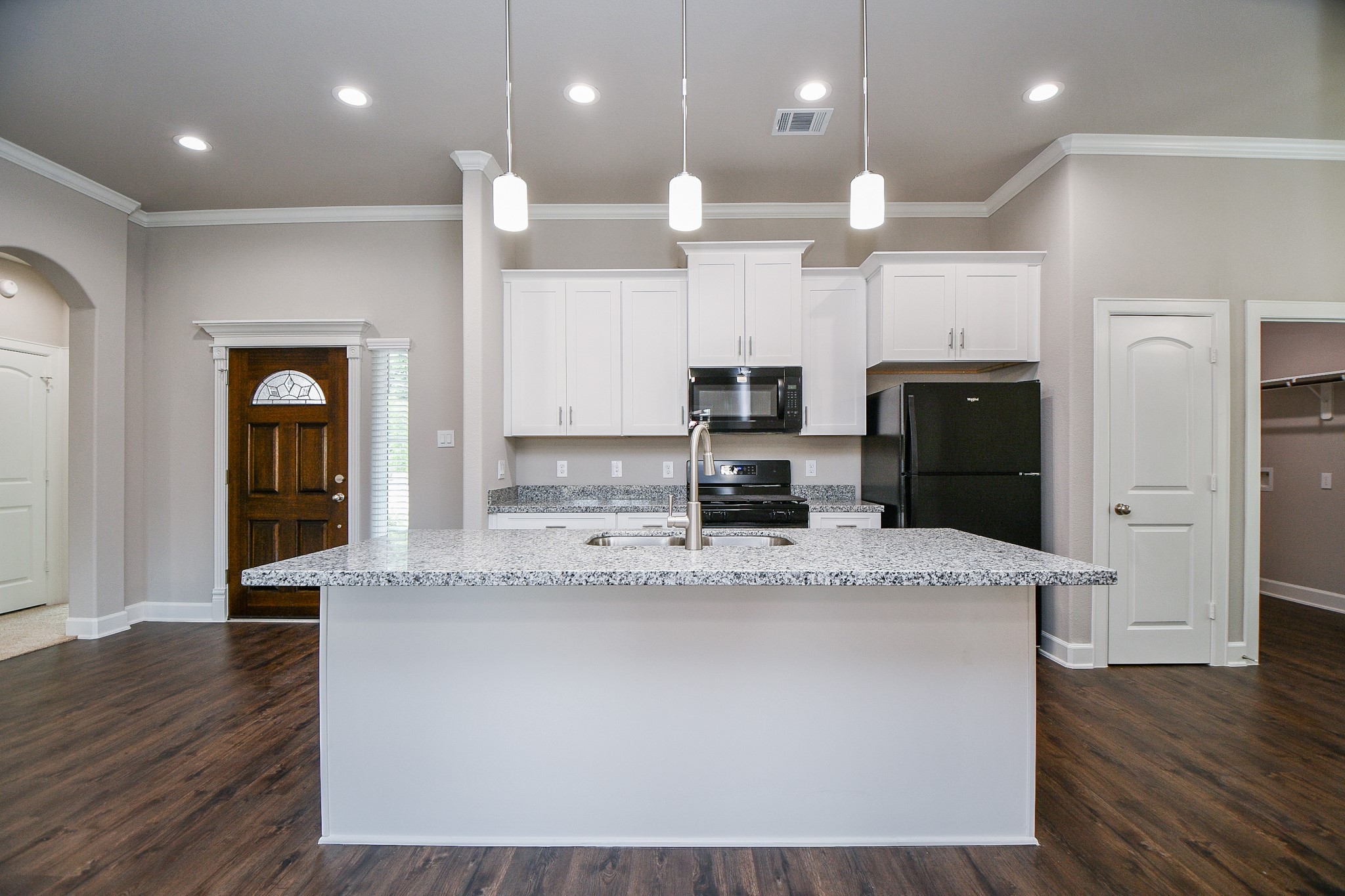 6710 Utah Street Houston, TX 77091 - Photo 8 of 32