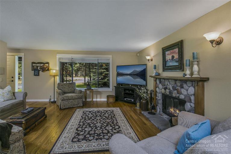 14532 Crossroads Loop Sisters, OR 97759 - Photo 7 of 24 Additional Photo