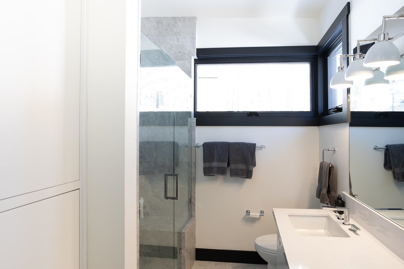 11420 Ghirard Road Truckee, CA 96161 - Photo 9 of 20 Photo of similar home built in Gray's Crossing