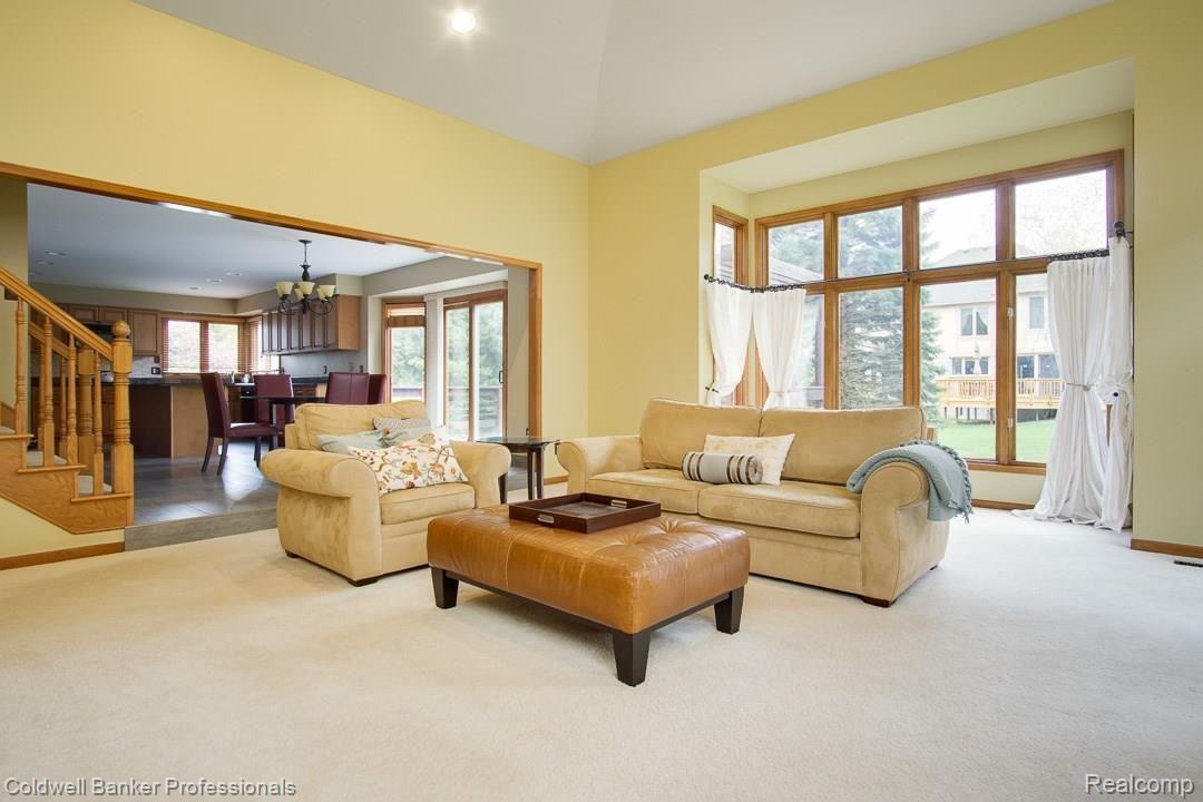 3679 Merriweather Lane Rochester, MI 48306 - Photo 15 of 34 3679-Merriweather-015.jpg