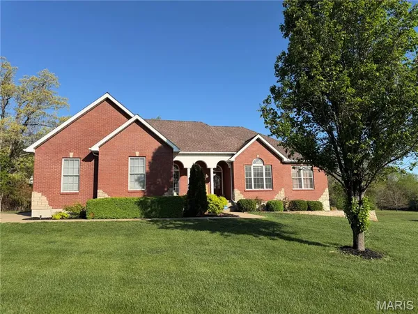 $539,900 | 1041 St Francois Hills Drive, Farmington, MO 63640