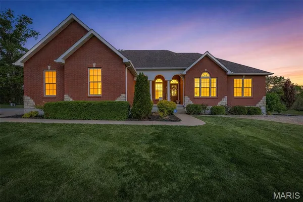 $539,900 | 1041 St Francois Hills Drive, Farmington, MO 63640