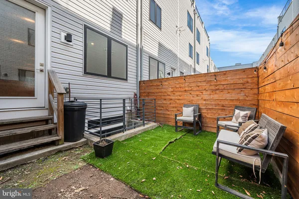 $2,500 | 1839-47 Blair Street, Unit 3, Philadelphia, PA 19125