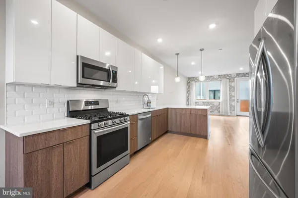 $2,500 | 1839-47 Blair Street, Unit 3, Philadelphia, PA 19125