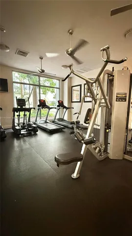 $285,000 | 1830 Radius Drive, Unit 915, Hollywood, FL 33020