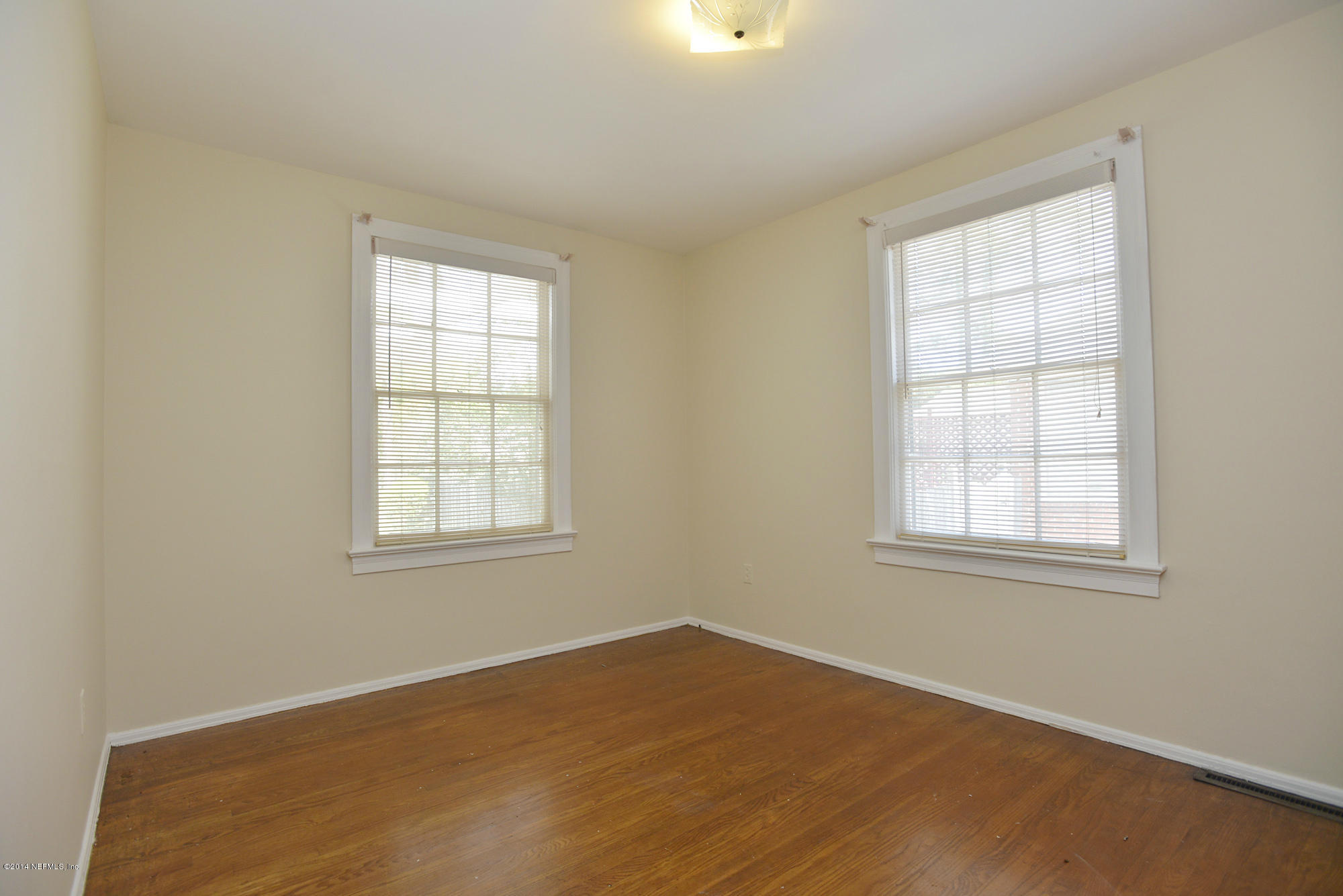 1605 Kingswood Road Jacksonville, FL 32207 - Photo 12 of 28 bedroom02