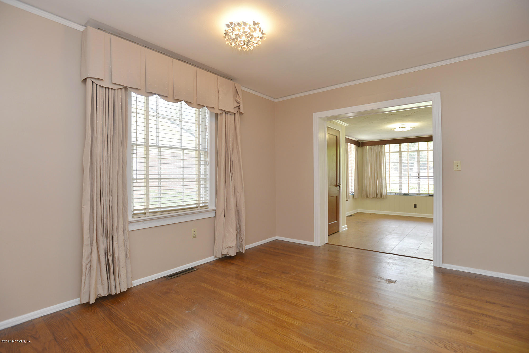 1605 Kingswood Road Jacksonville, FL 32207 - Photo 9 of 28 dine