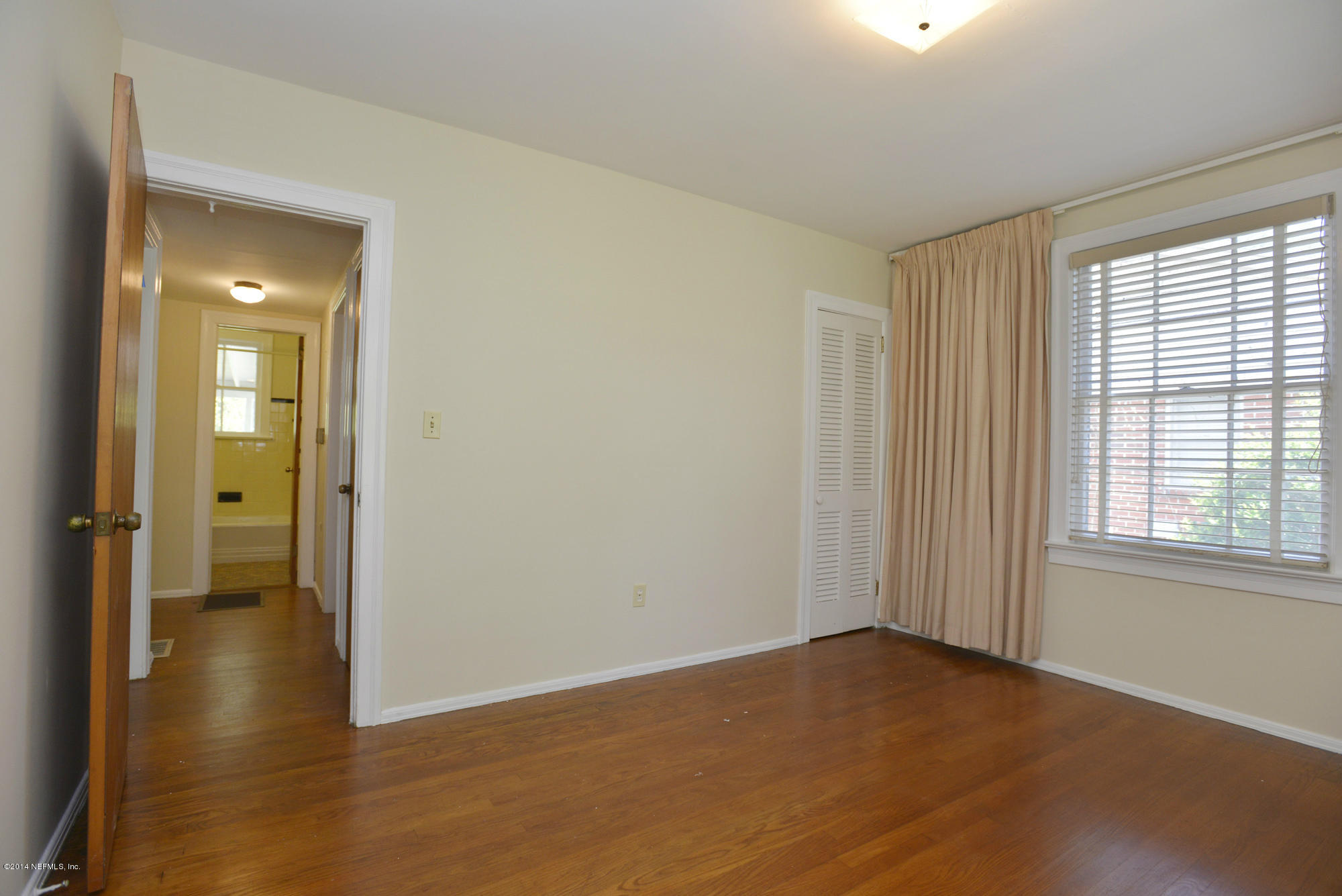 1605 Kingswood Road Jacksonville, FL 32207 - Photo 10 of 28 bedroom01