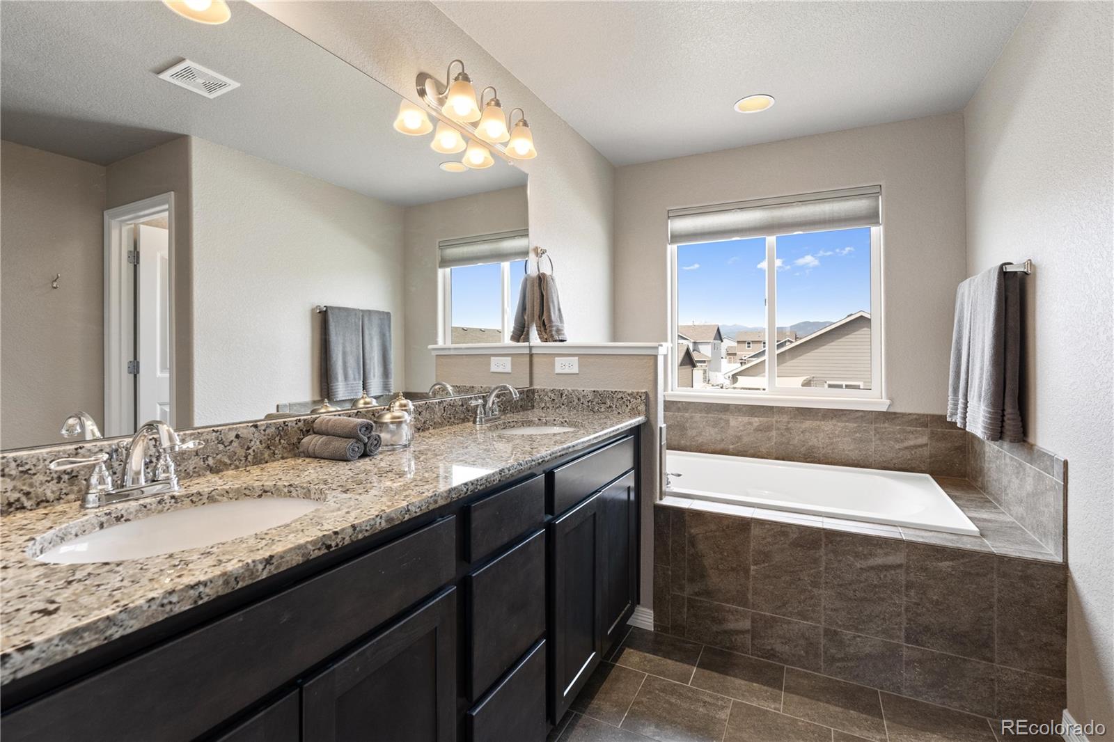 2431 Nicholson Street Berthoud, CO 80513 - Photo 19 of 31