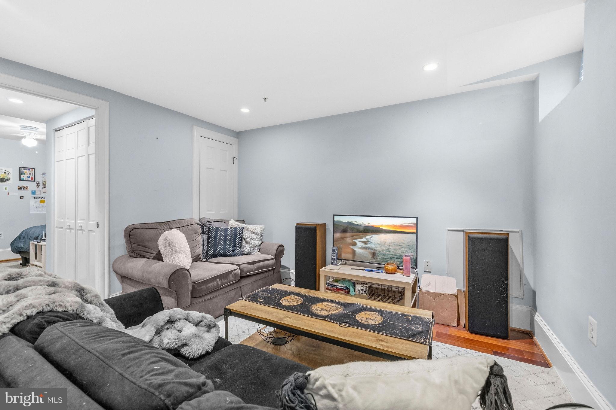 1212 M Street Northwest, Unit 101 Washington, DC 20005 - Photo 15 of 24