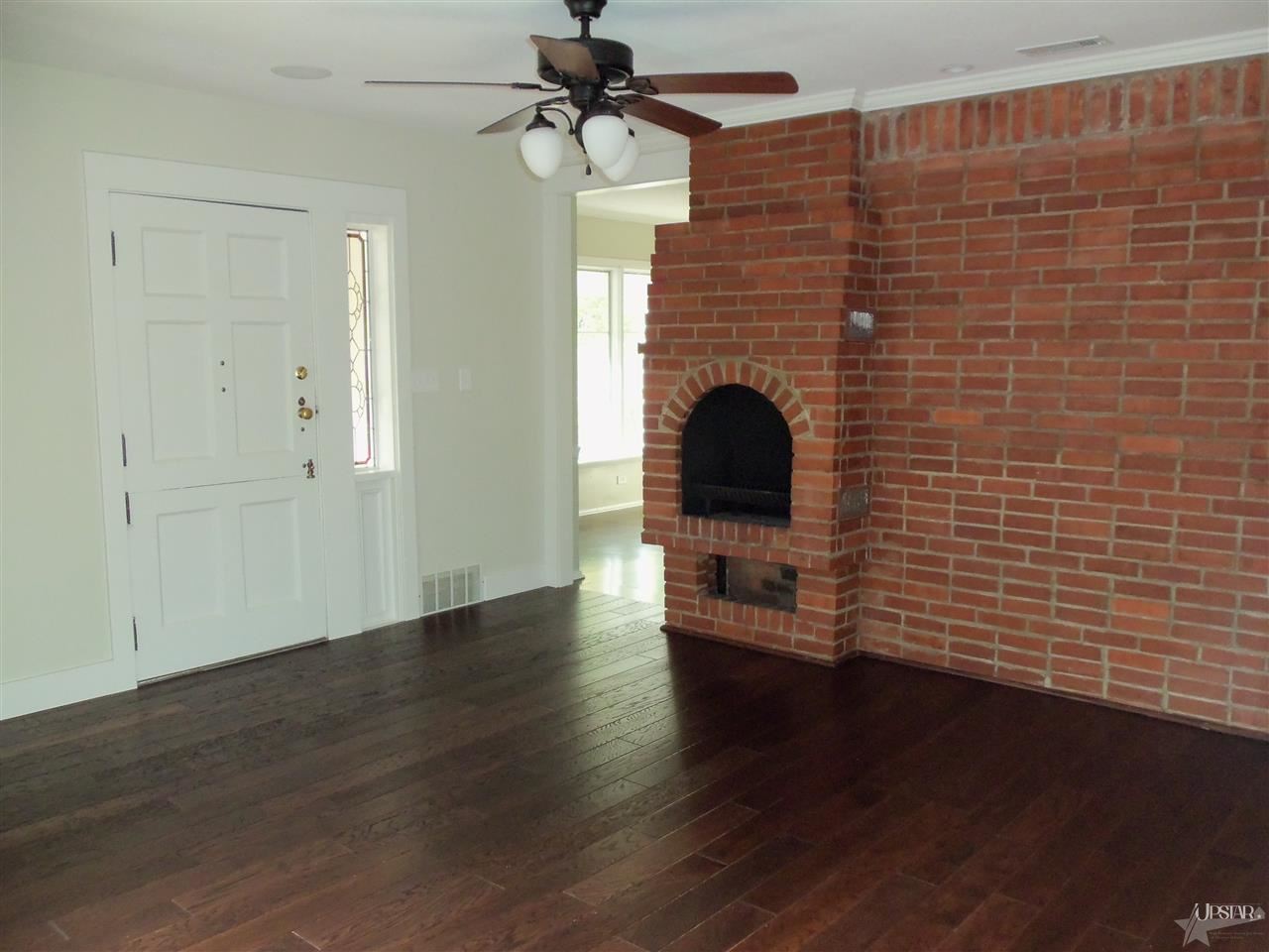 7011 Winchester Road Fort Wayne, IN 46819 - Photo 3 of 30