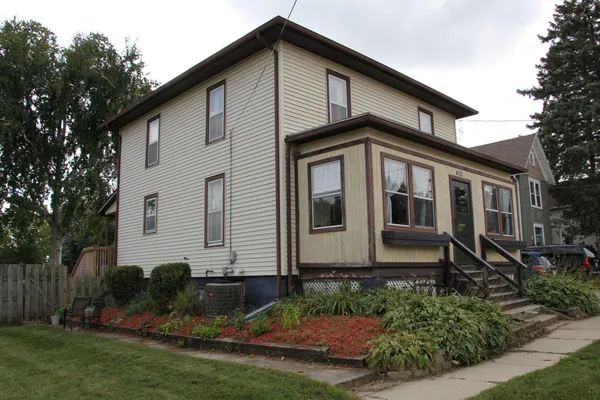 $199,900 | 412 Manning Street, Columbus, WI 53925