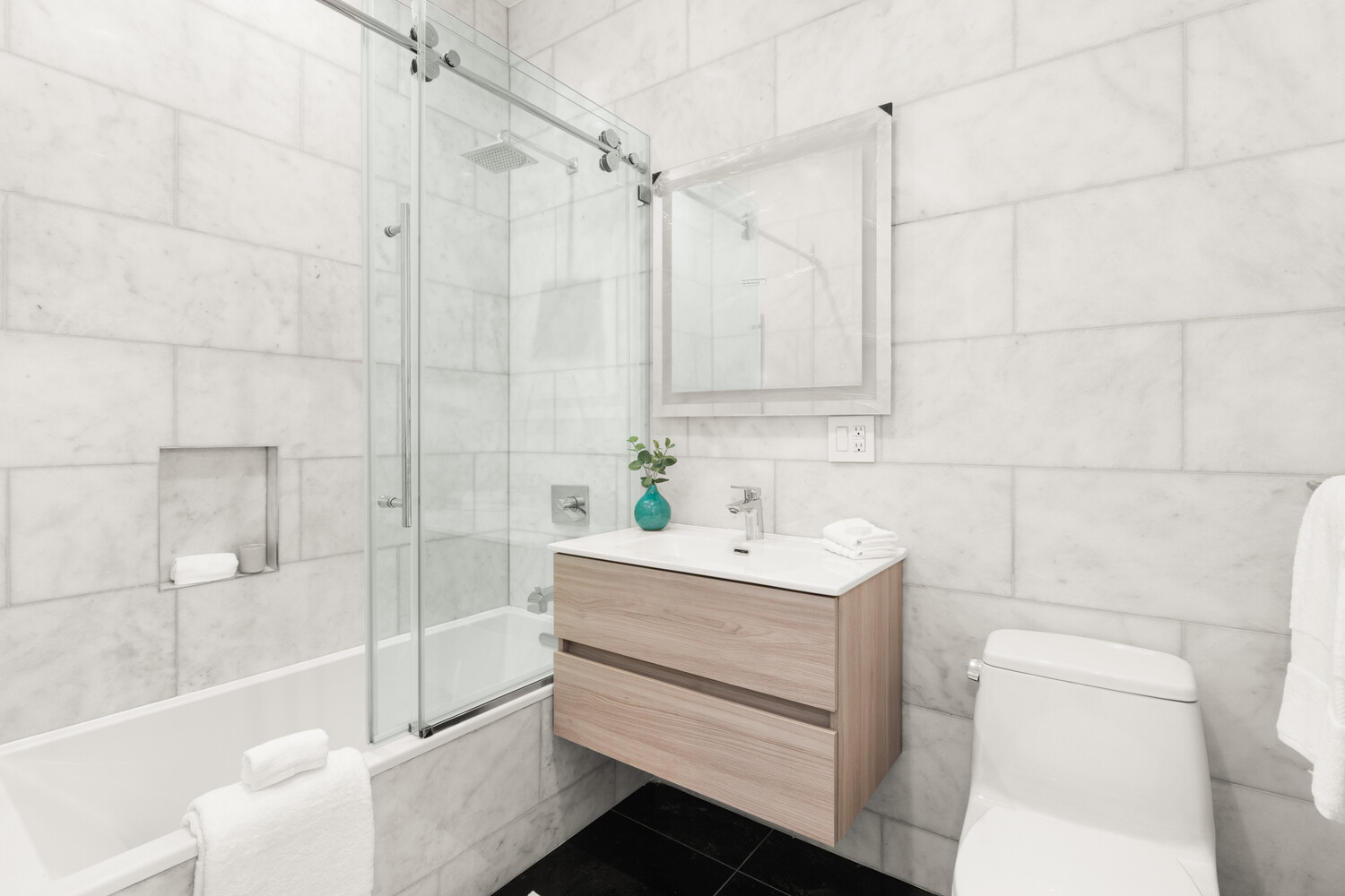 187 Pulaski Street, Unit 2 Brooklyn, NY 11206 - Photo 6 of 9