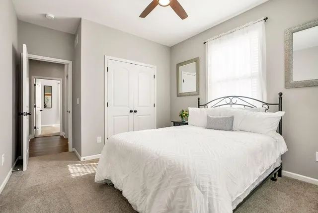 $499,000 | 904 Edgewood Drive, Paola, KS 66071