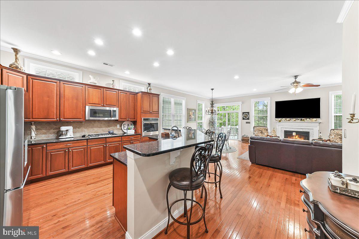 214 Hanover Road Phoenixville, PA 19460 - Photo 6 of 47 Gourmet Kitchen