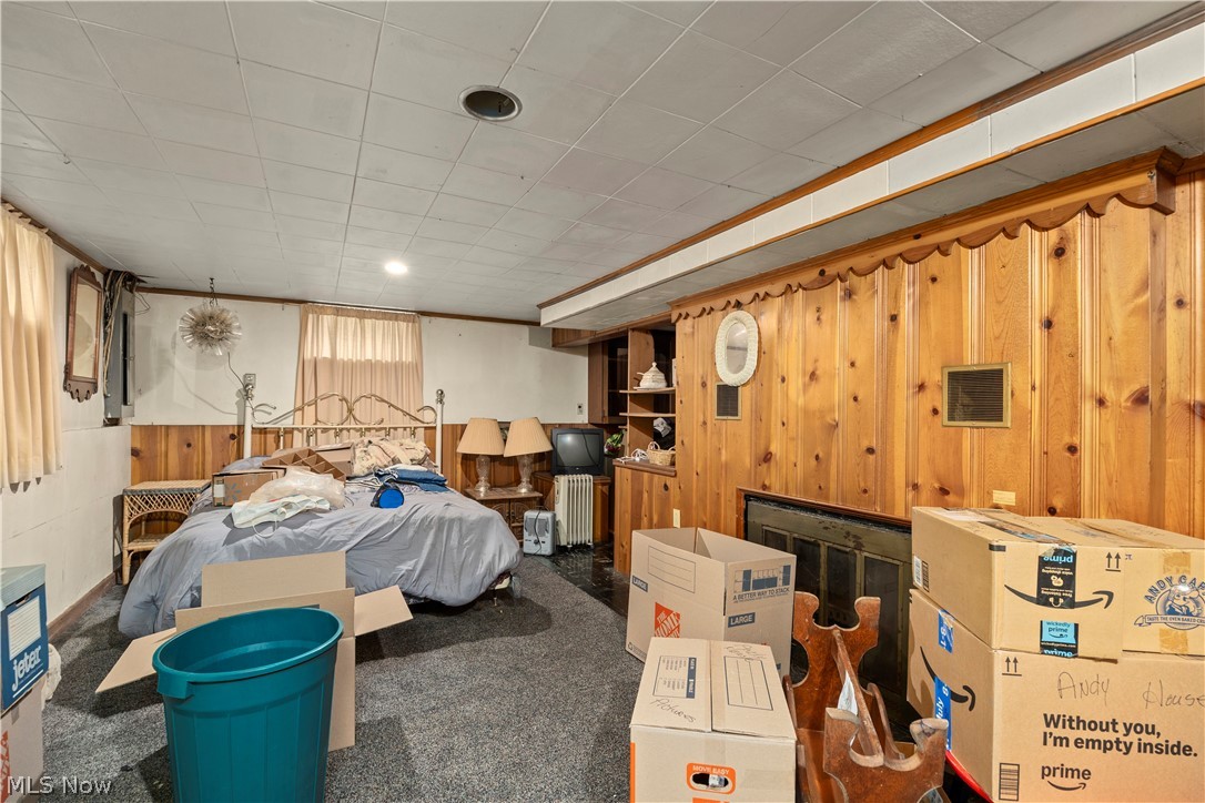 406 Root Road Lorain, OH 44052 - Photo 31 of 38 Basement rec room