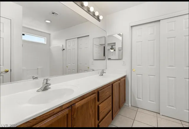 $2,400 | Undisclosed Address, Las Vegas, NV 89148