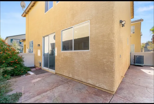 $2,400 | Undisclosed Address, Las Vegas, NV 89148