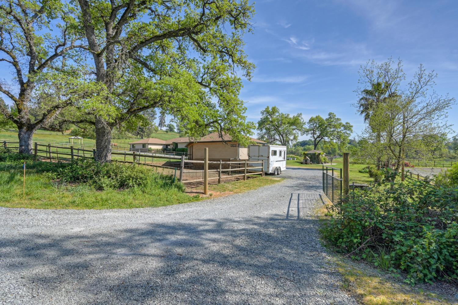 10543 Streeter Road Auburn, CA 95602 - Photo 13 of 92