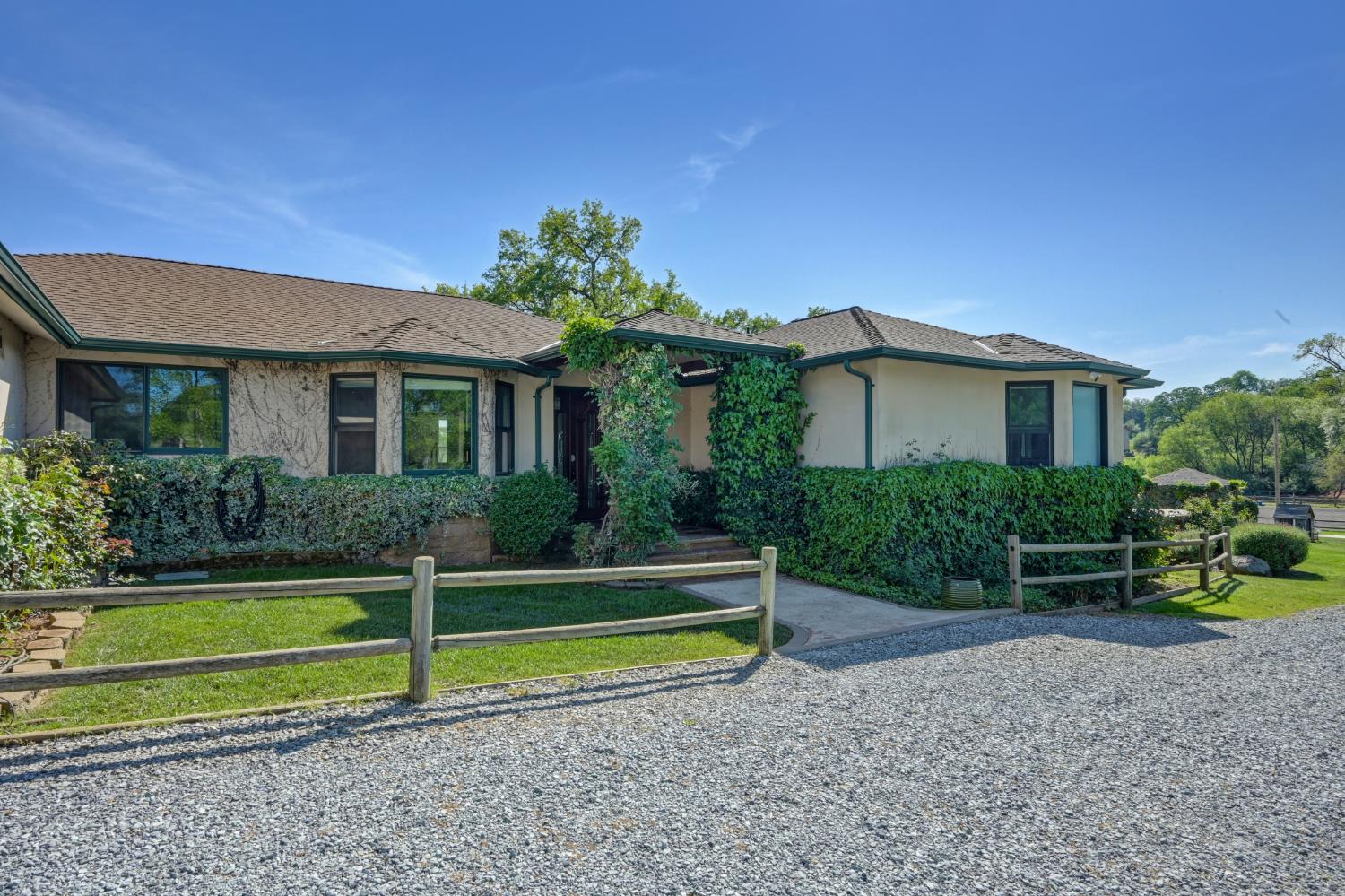 10543 Streeter Road Auburn, CA 95602 - Photo 2 of 92