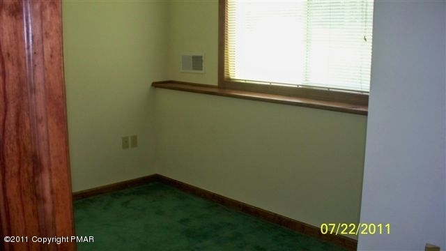 22 Pipher Road Bushkill, PA 18324 - Photo 9 of 10 BEDROOM 3